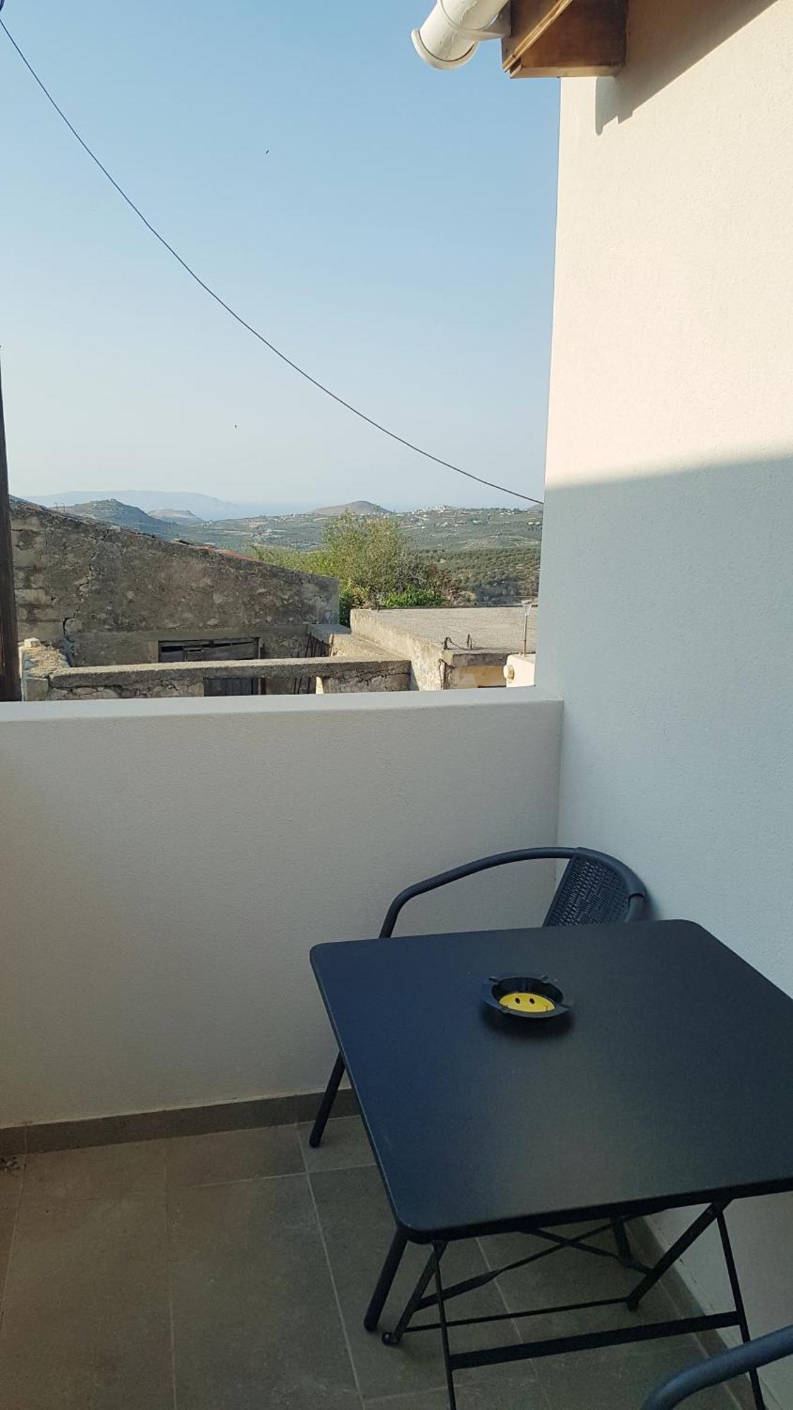Maravel House Holiday home Aitania