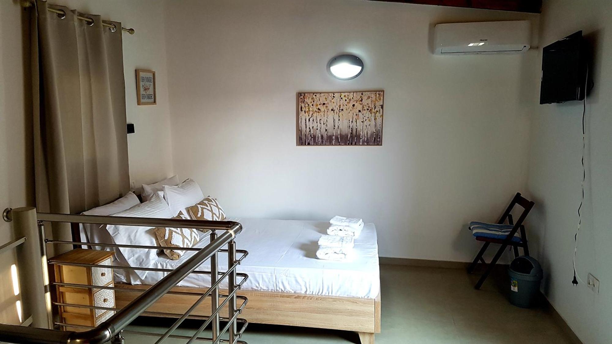Holiday home Maravel House Aitania